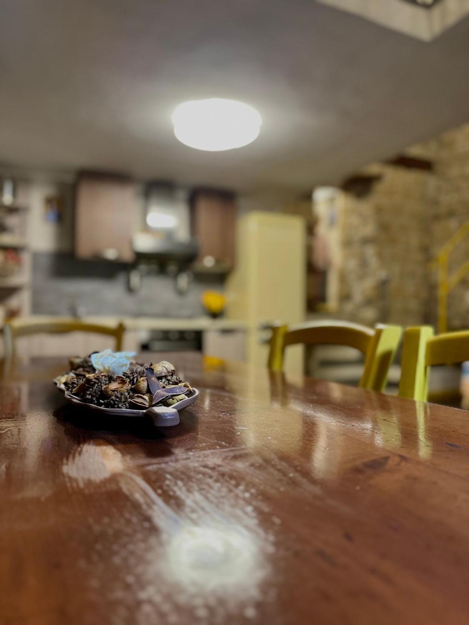 Apartament Carlito'S House- Un'Intera Casa Al Centro Storico Neapol Zewnętrze zdjęcie