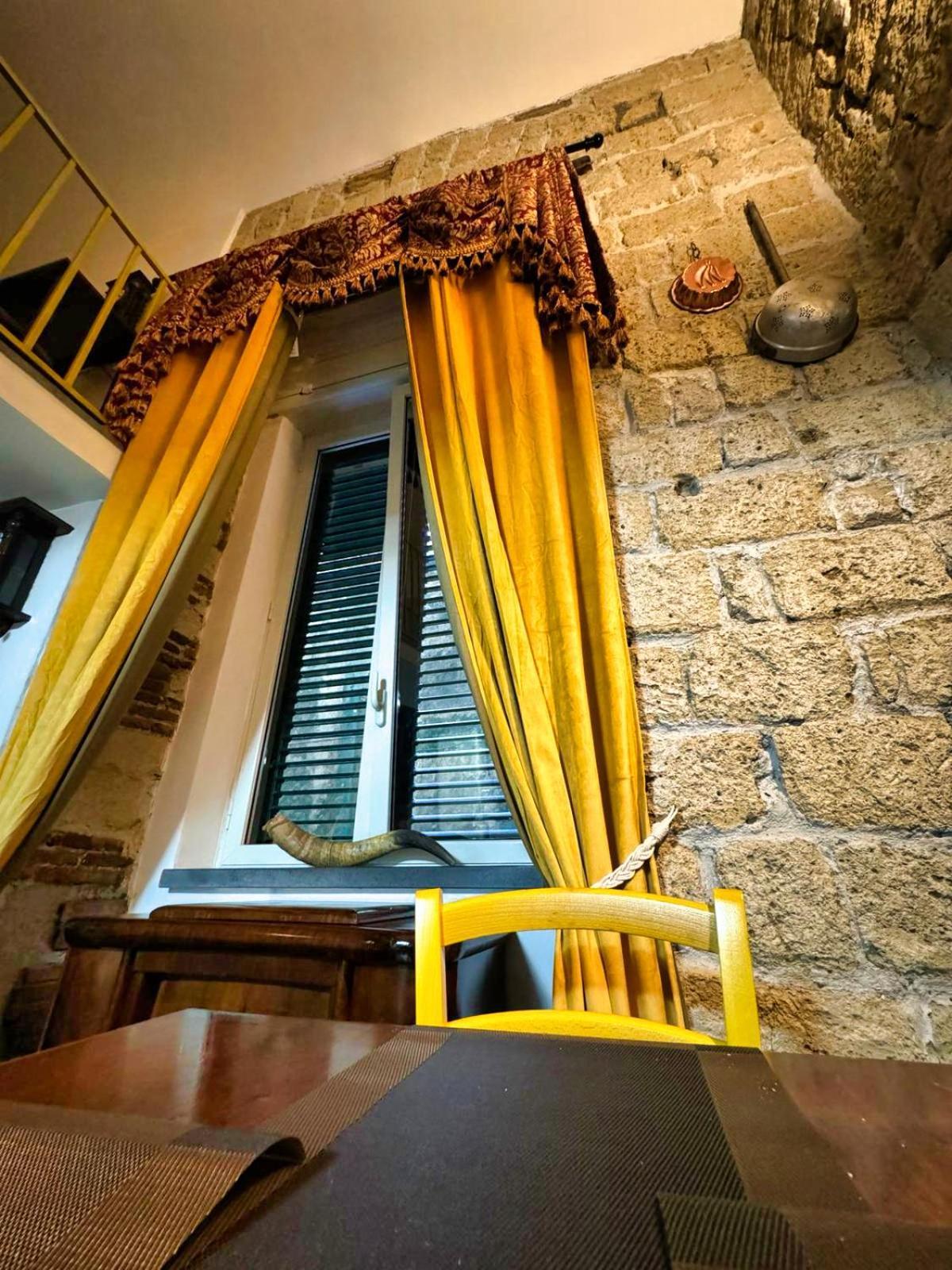 Apartament Carlito'S House- Un'Intera Casa Al Centro Storico Neapol Zewnętrze zdjęcie