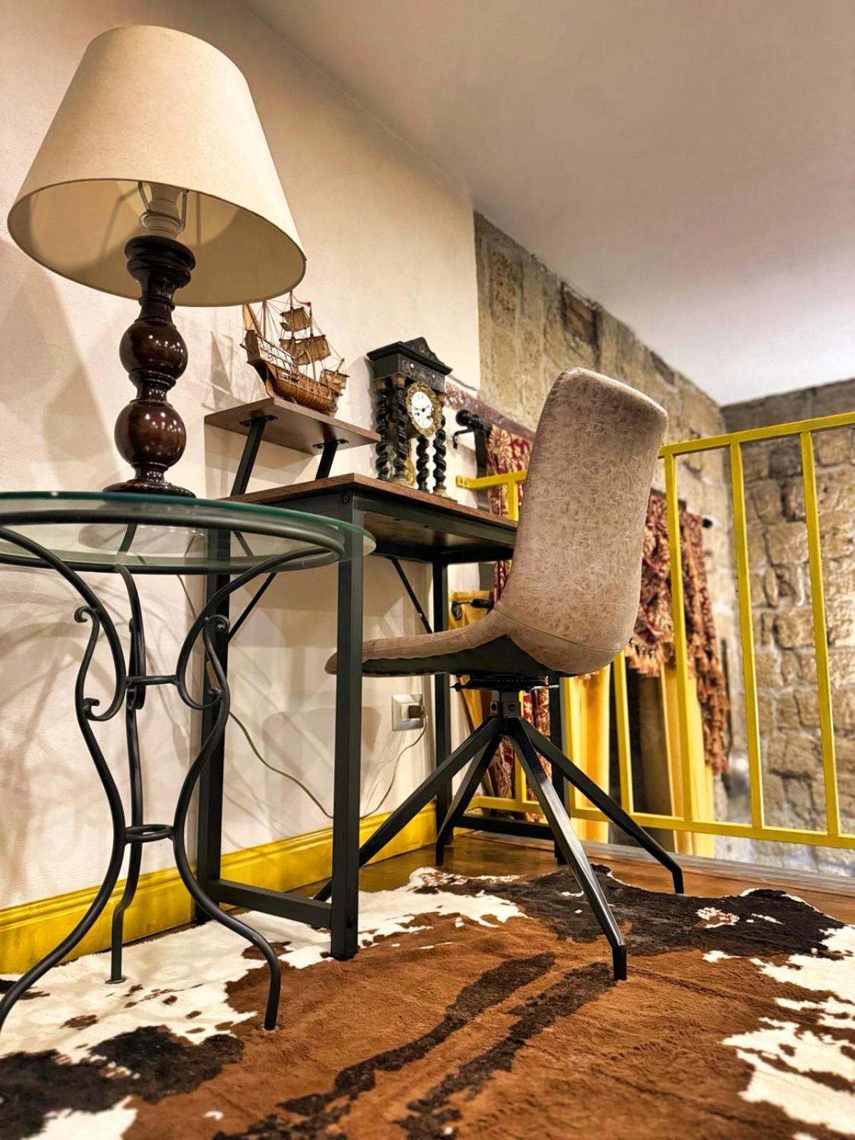 Apartament Carlito'S House- Un'Intera Casa Al Centro Storico Neapol Zewnętrze zdjęcie
