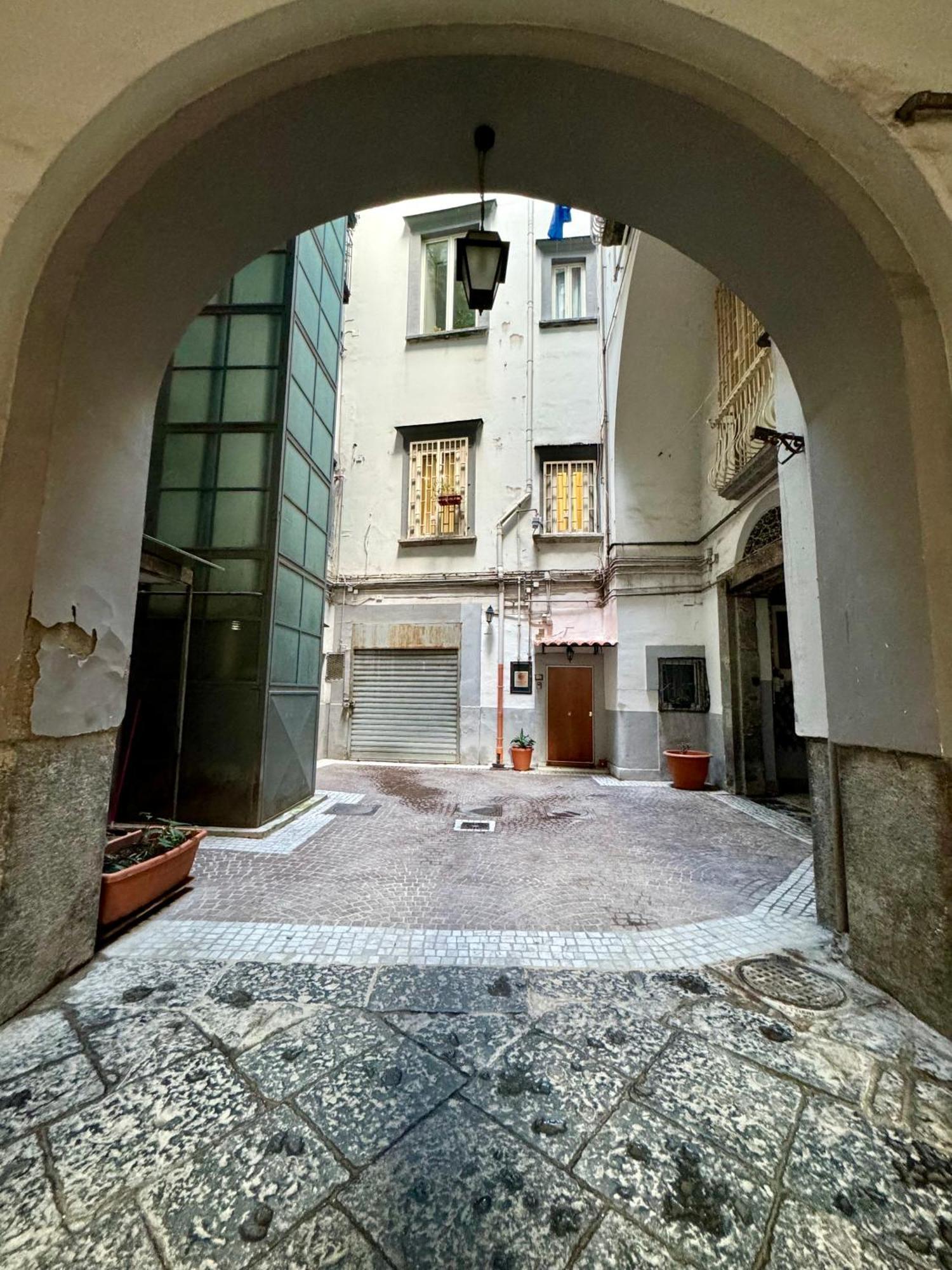 Apartament Carlito'S House- Un'Intera Casa Al Centro Storico Neapol Zewnętrze zdjęcie