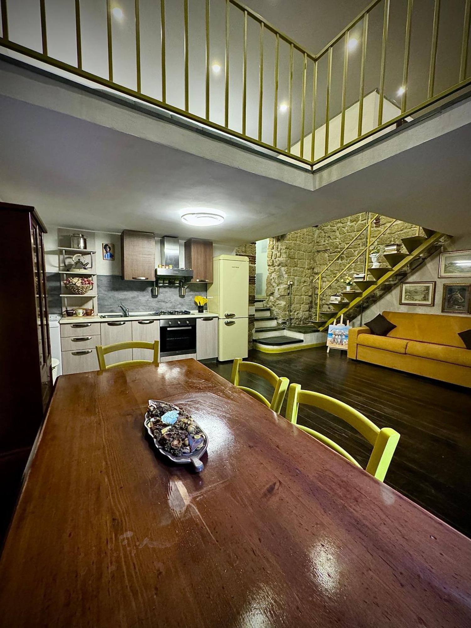 Apartament Carlito'S House- Un'Intera Casa Al Centro Storico Neapol Zewnętrze zdjęcie