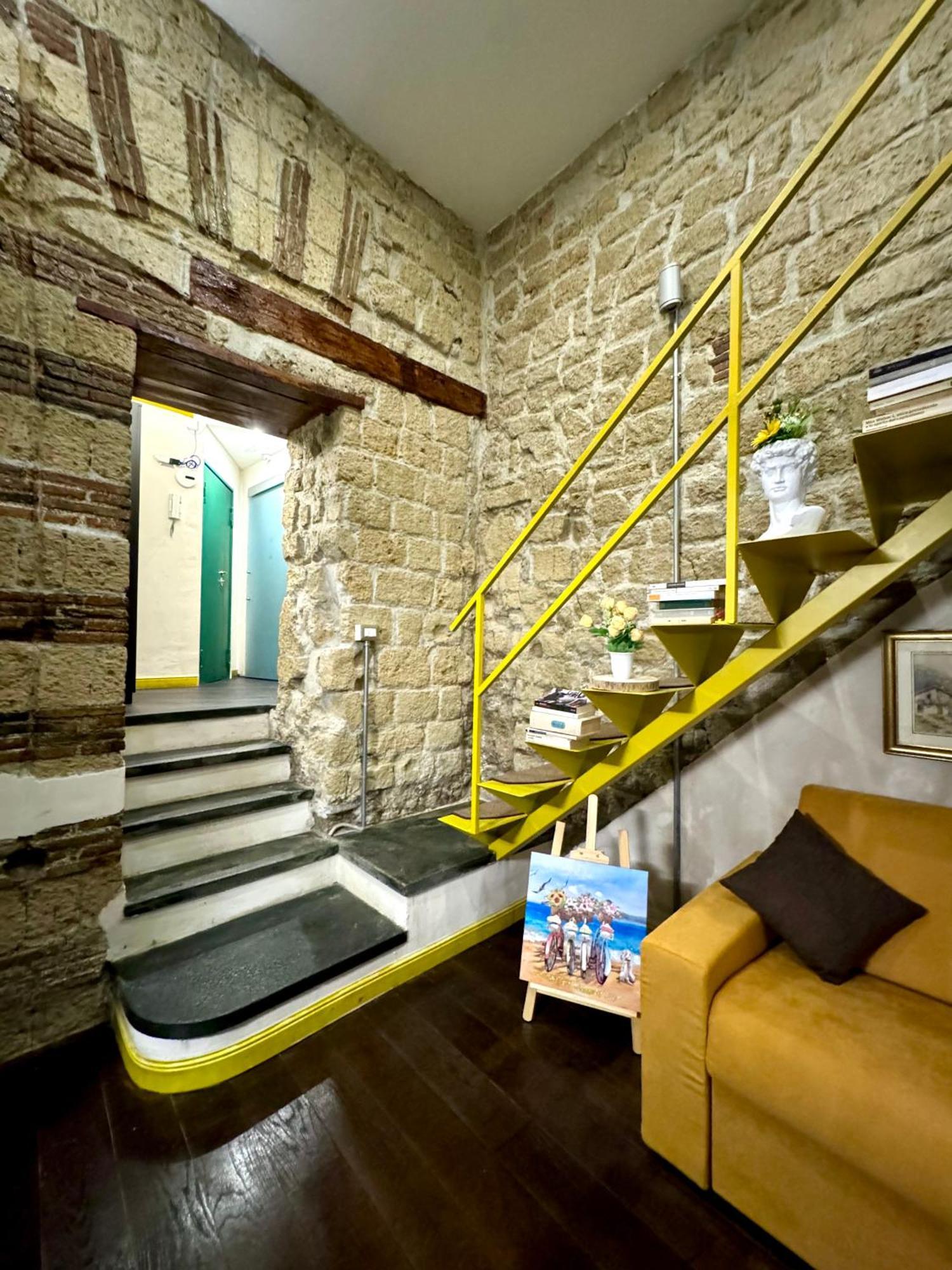 Apartament Carlito'S House- Un'Intera Casa Al Centro Storico Neapol Zewnętrze zdjęcie