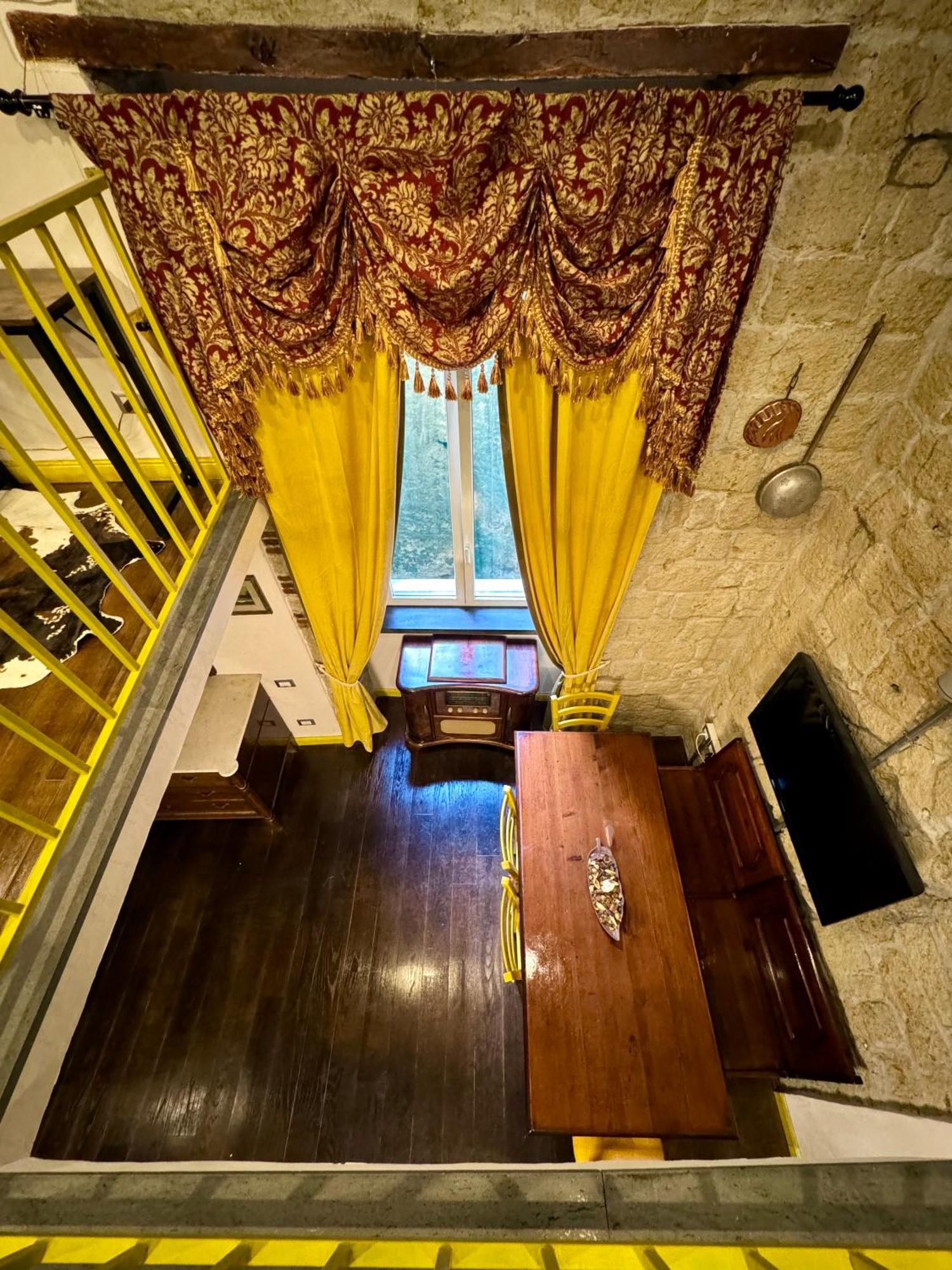Apartament Carlito'S House- Un'Intera Casa Al Centro Storico Neapol Zewnętrze zdjęcie