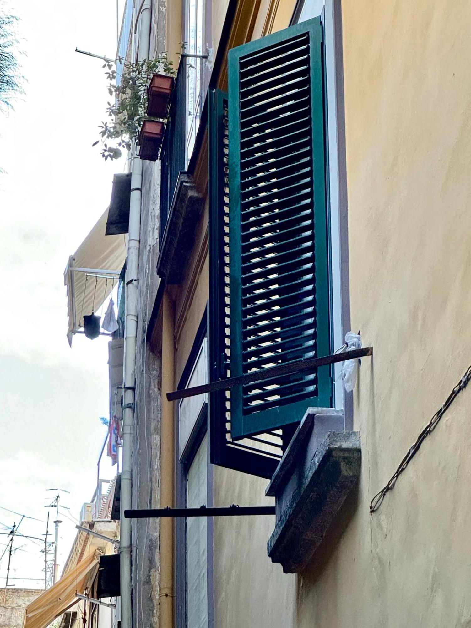 Apartament Carlito'S House- Un'Intera Casa Al Centro Storico Neapol Zewnętrze zdjęcie